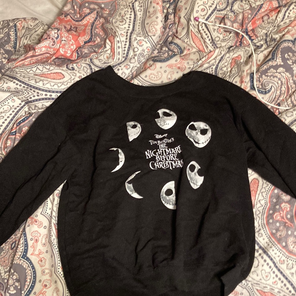 This is a nightmare before christmass sweater